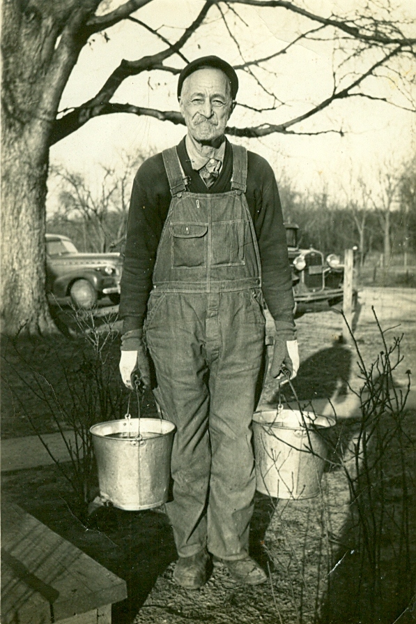 Paddy Gathering Sugar Water