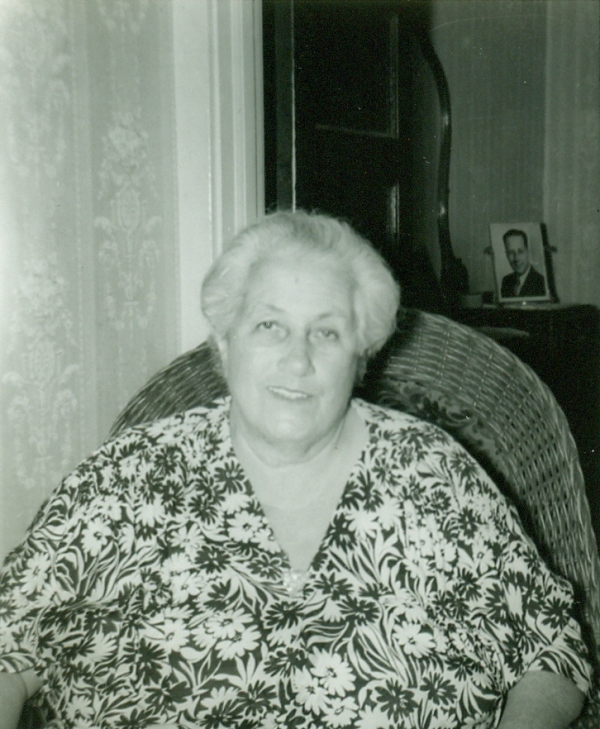 Helen (Sheridan) Bodine